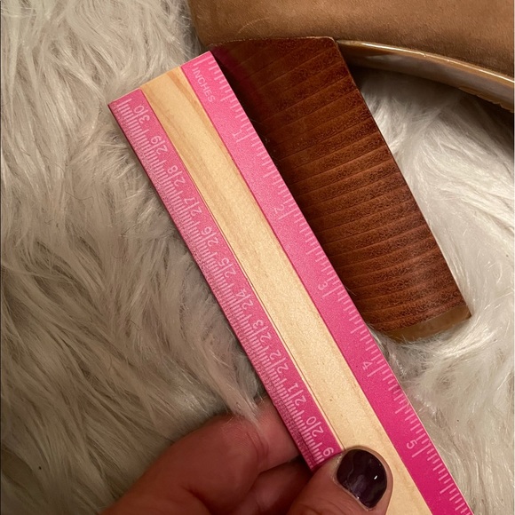 Sz 6M “Gabbey” Calvin Klein Suede Pumps with Wooden Heels - Picture 6 of 9